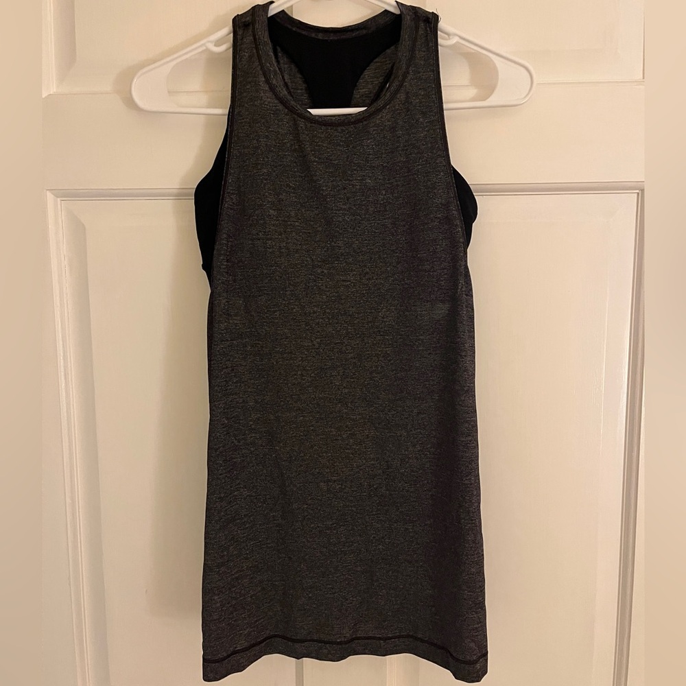 Lululemon Tank - Picture 4 of 5